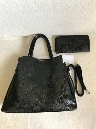 Čierna kabelka + peňaženka,
