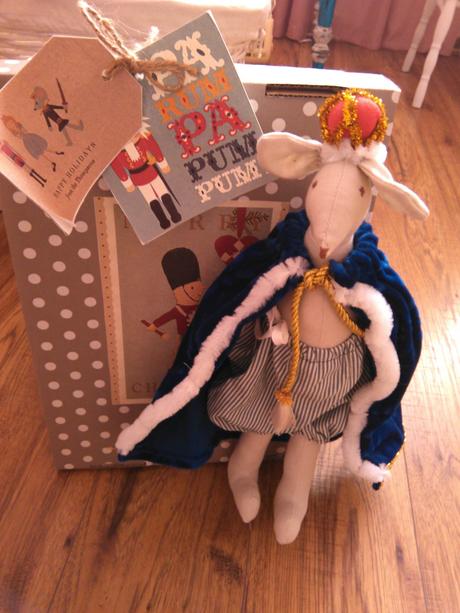 Myší kráľ hračka aj dekorácia, 