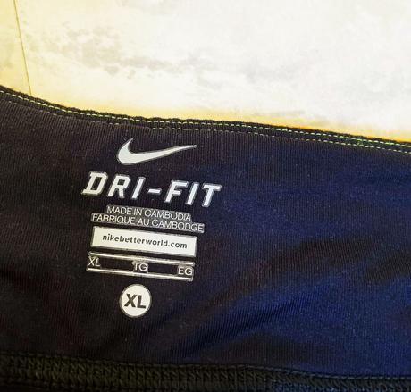 Elastické šortky, nike,xl