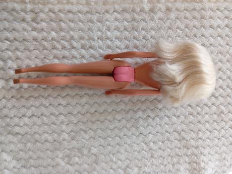 Ruffle fun riviera barbie 1994,