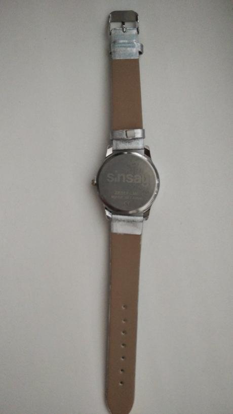 Strieborné hodinky s jednorožcom, sinsay