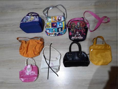 Kabelky monster winx a iné, 
