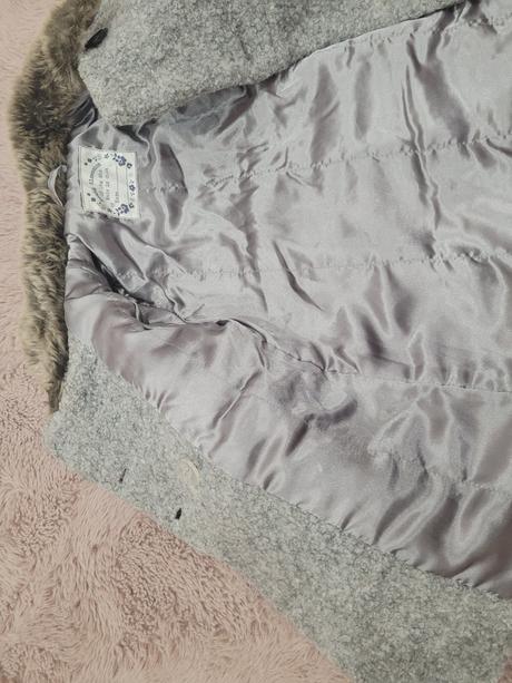 Krásny zimný kabátik, 80