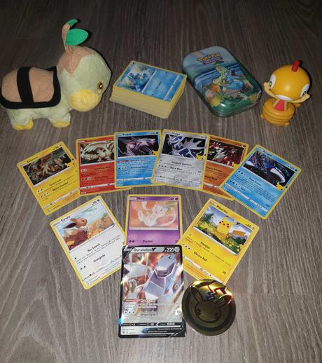 Balik pokemon karticky,