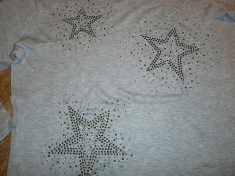 Elegantný predĺžený pulóver s hviezdami canda, c&a,l