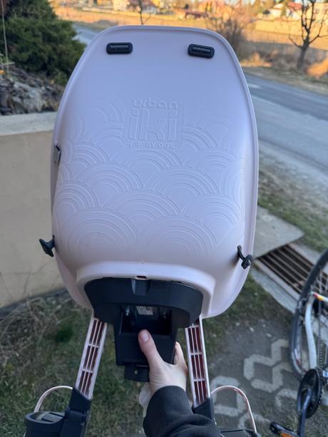 Predná cyklosedačka urban iki sakura ružová, 
