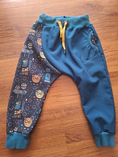 Softshellove nohavice, 104