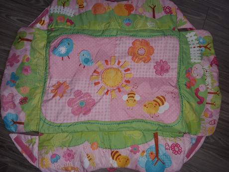 Prekrásna variabilná hracia deka s hrazdičkou,