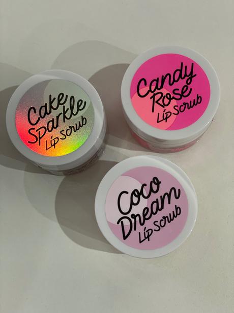 Scrub na pery pink victorias secret,