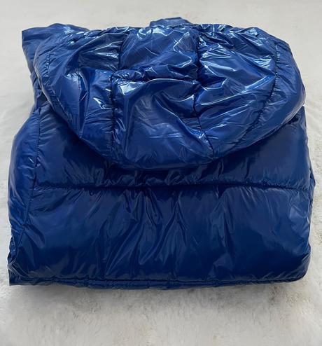 Krásna lesklá bunda do zimy, sergent major,164