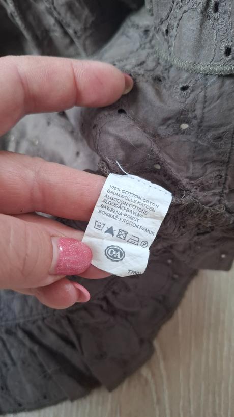 Dievčenské ľahučké šaty - darujem k nákupu, c&a,110