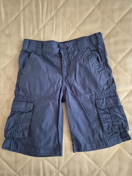 Šortky, f&f,128