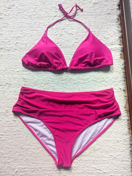 Dámske dvojdielne plavky, 50