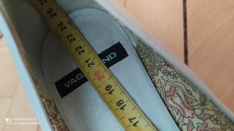 Balerinky krémové, vagabond,37