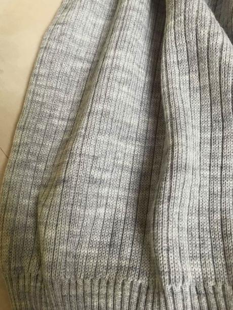 Kvalitný pulóver, xl