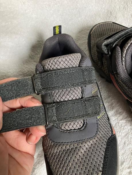 Turisticke topanky s postovnym, 32