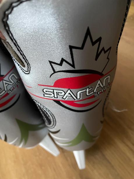 Chlapčenské korčule na lad, 38