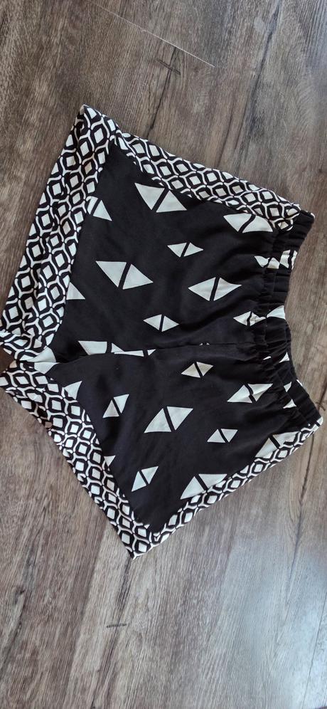 Krátke nohavice, h&m,xs