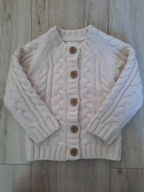 Svetrík next, next,98