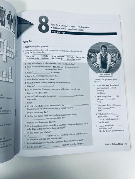 New headway pre-intermediate, 