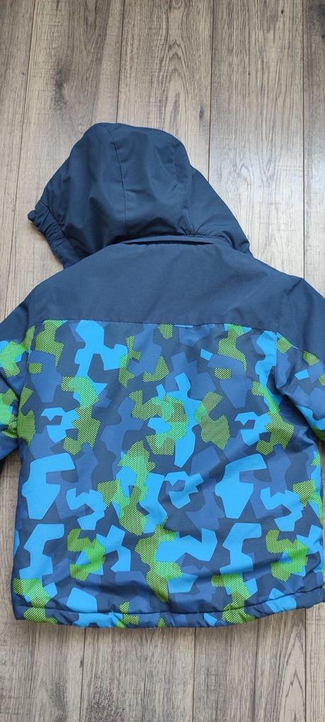 Tepla bunda, kiki&koko,128