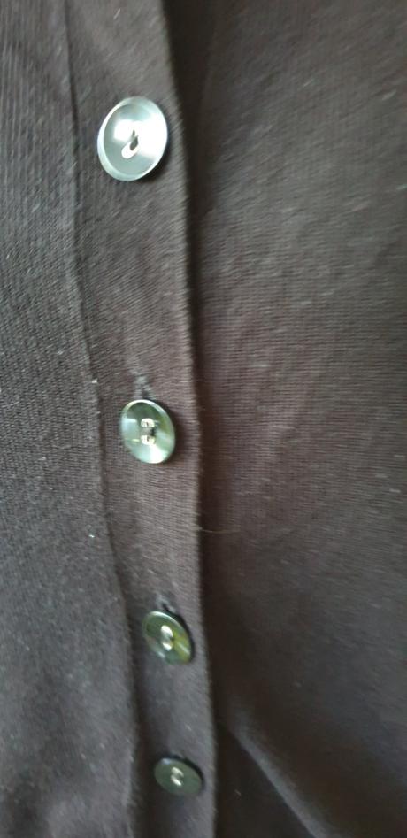 Kratší pulover na gombíky l/xl, xl