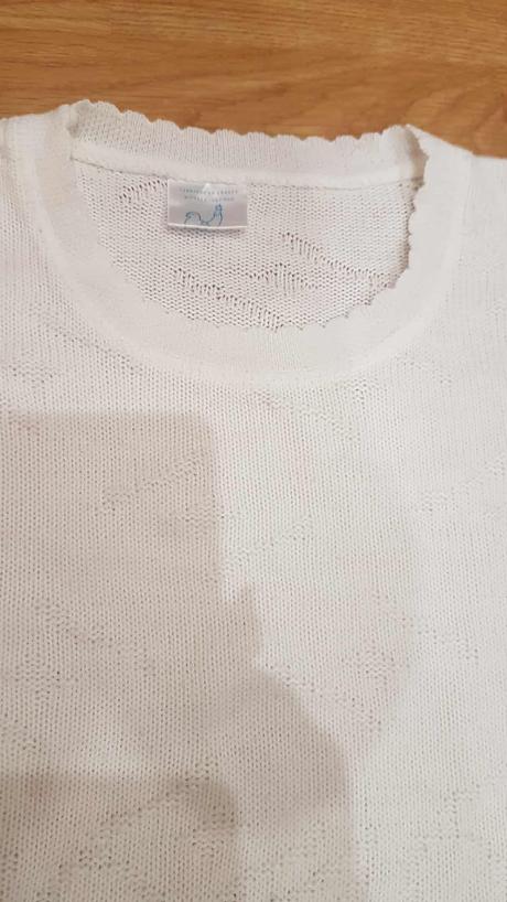 Biely pulóver v. l, l