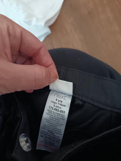 Kraťasy hilfiger a next, tommy hilfiger,116