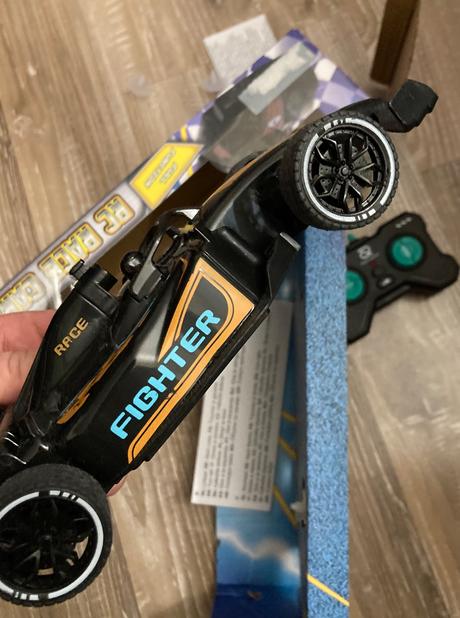 Autíčko/formula na dialkové ovládanie, 