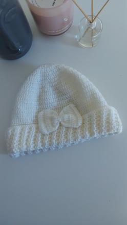 Handmade čiapka s mašličkou,