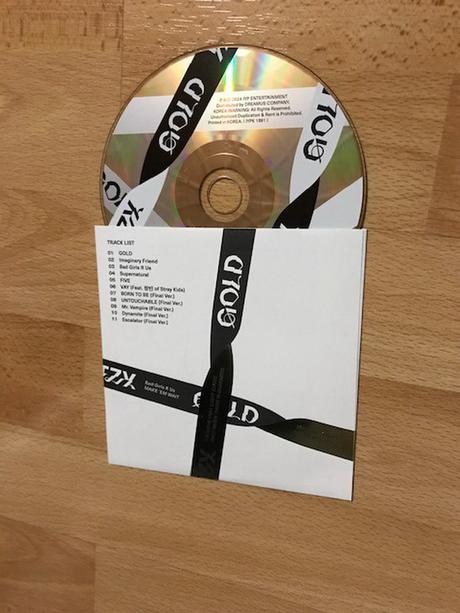 Itzy - gold (lia ver.), 