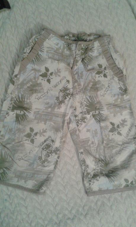 Ľahké letné kraťasy, h&m,122