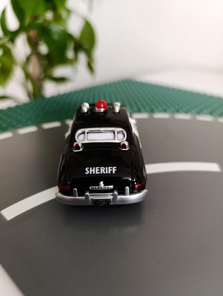 Autíčko,, sheriff,, cars mcqueen autá,