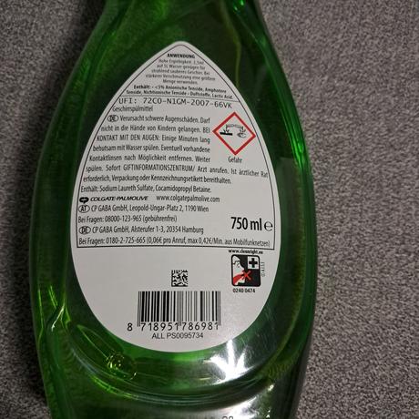 Palmolive saponát na riady,