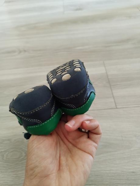 Kožené tenisky, protetika,19