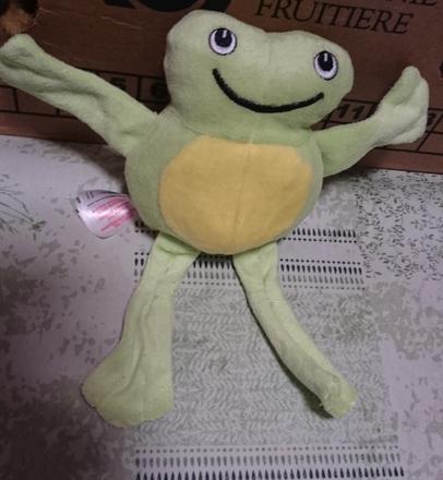 Plyšová žabka pískajúca, hrkajúca,