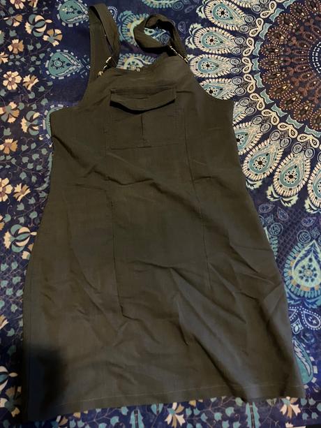 Šaty na tráky, 164