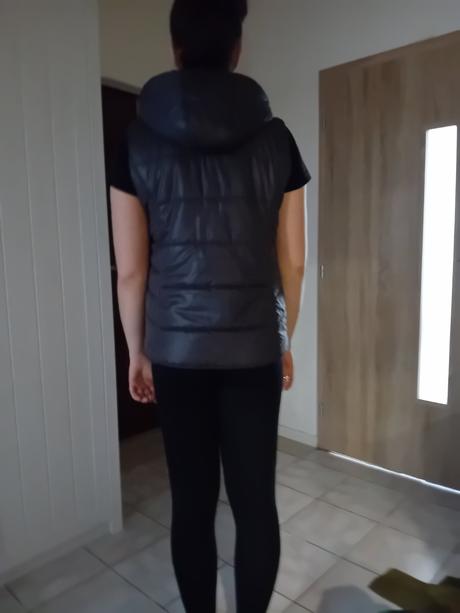 Dievčenská vesta, m