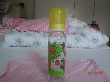 Sklená fľaška na kŕmenie, 