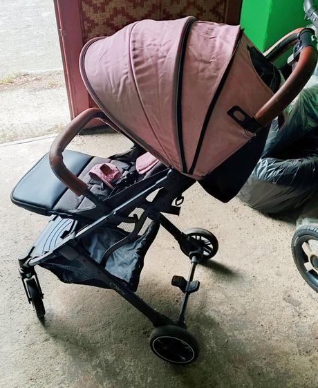 Cestovný kočík momi, momi,momi estelle