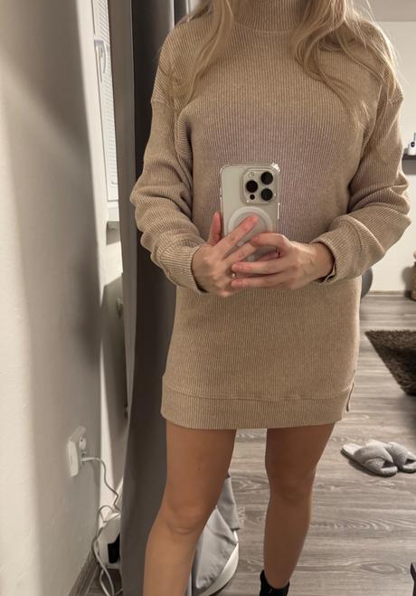 Svetrové šaty, bershka,xs