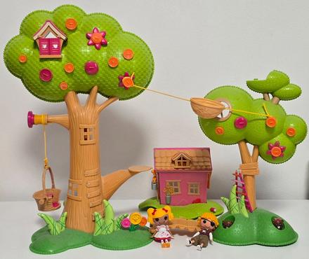 Mini hracia sada  na strome, 
