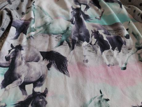 Molo konikove satky, lindex,92