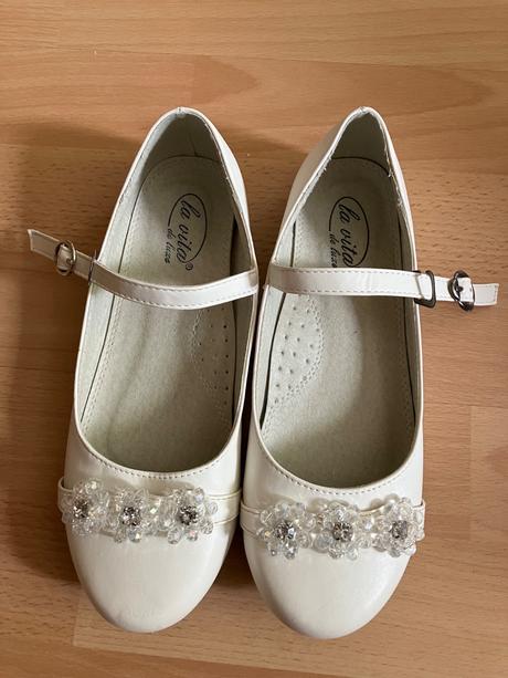 Biele balerínky, 35