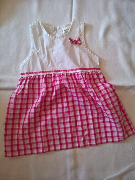 Pekne šatočky, okay,80