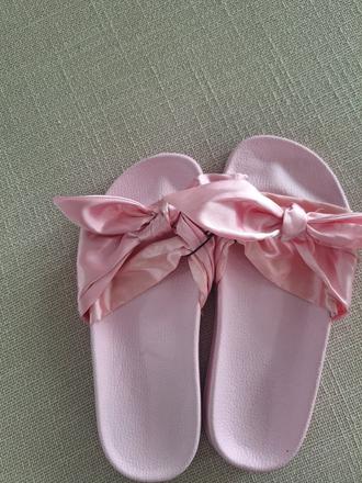 Slapky bow, 37