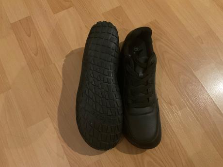 Barefoot topanky, 44