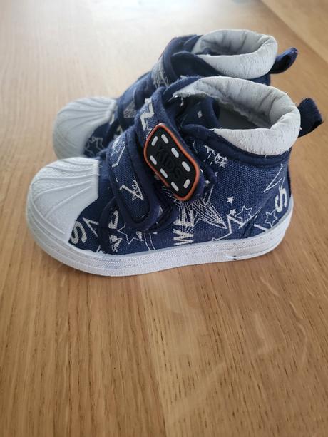 Tenisky, protetika,19