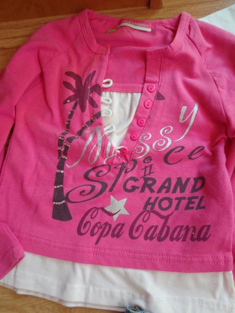 Tričká, sukňa a vesta, 104–116