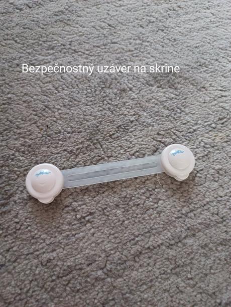 Bezpečnostné prvky na skrinky a zásuvky, 